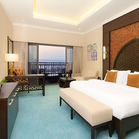 Grand Millennium Gizan Hotel Jizan Exterior photo Deluxe Room