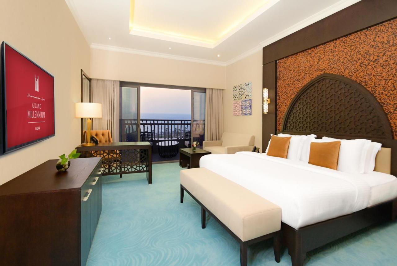 Grand Millennium Gizan Hotel Jizan Exterior photo Deluxe Room