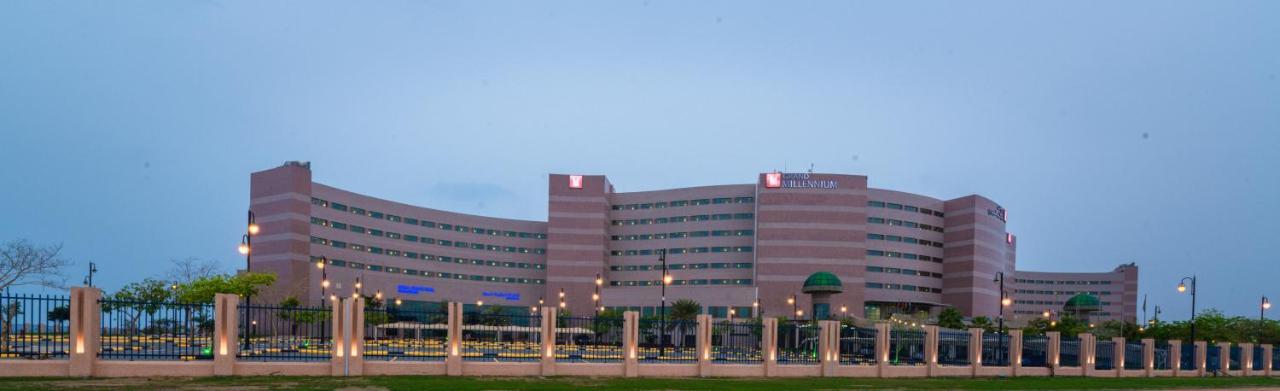 Grand Millennium Gizan Hotel Jizan Exterior photo The Texas Medical Center is the largest medical complex in the world.